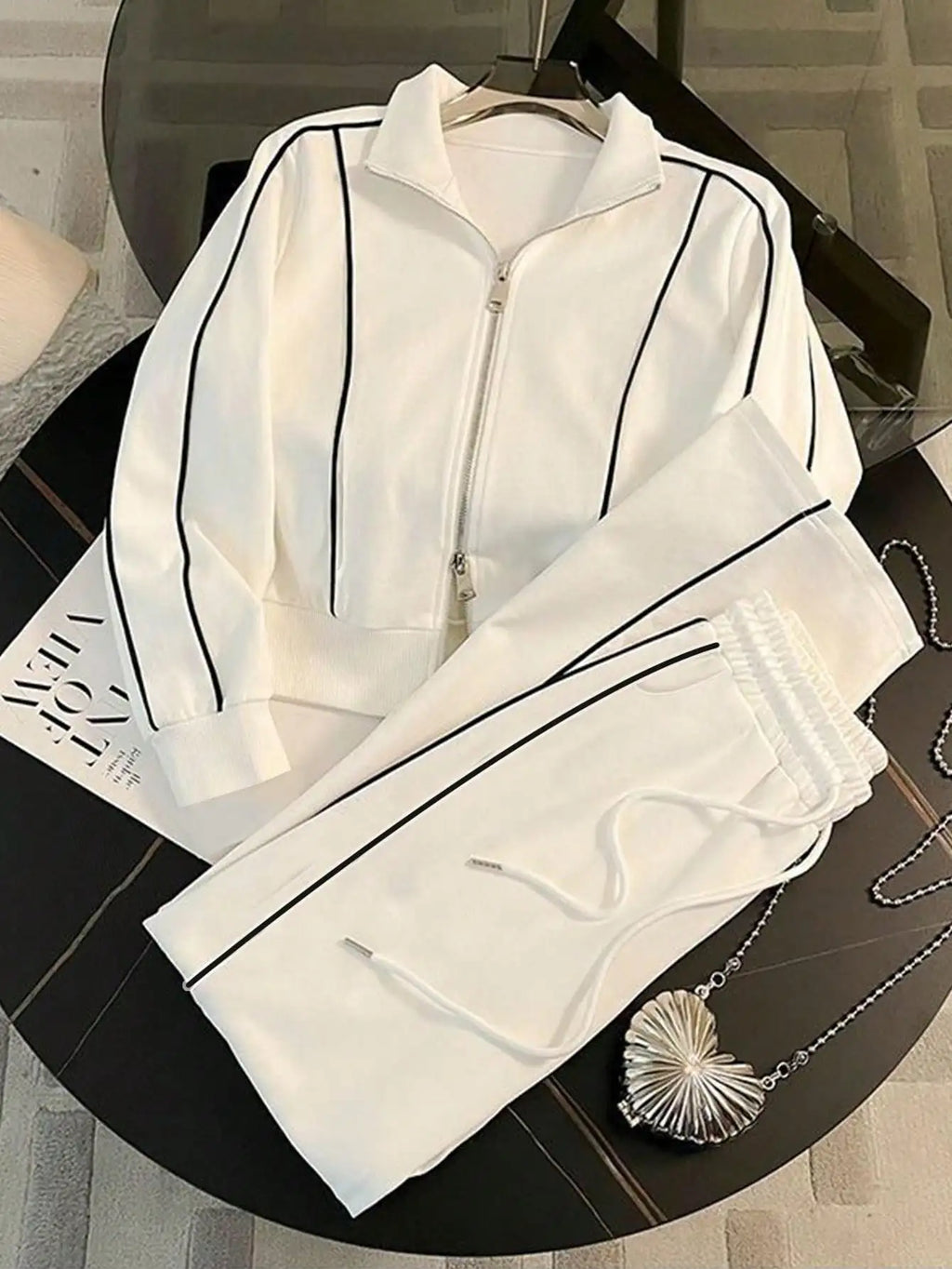 Women's Black White Stripe Zip-Up Sweat Suit Set Casual Lounge Wear