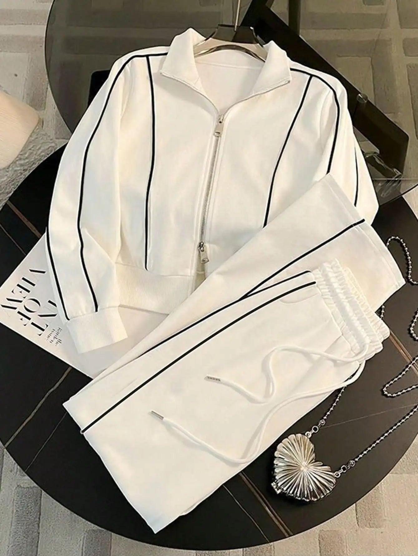 Women's Black White Stripe Zip-Up Sweat Suit Set Casual Lounge Wear