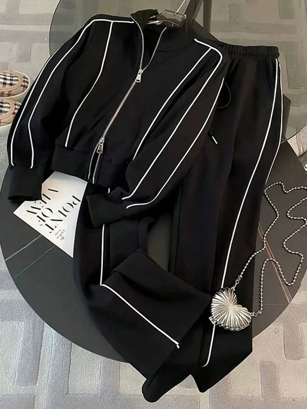 Women's Black White Stripe Zip-Up Sweat Suit Set Casual Lounge Wear