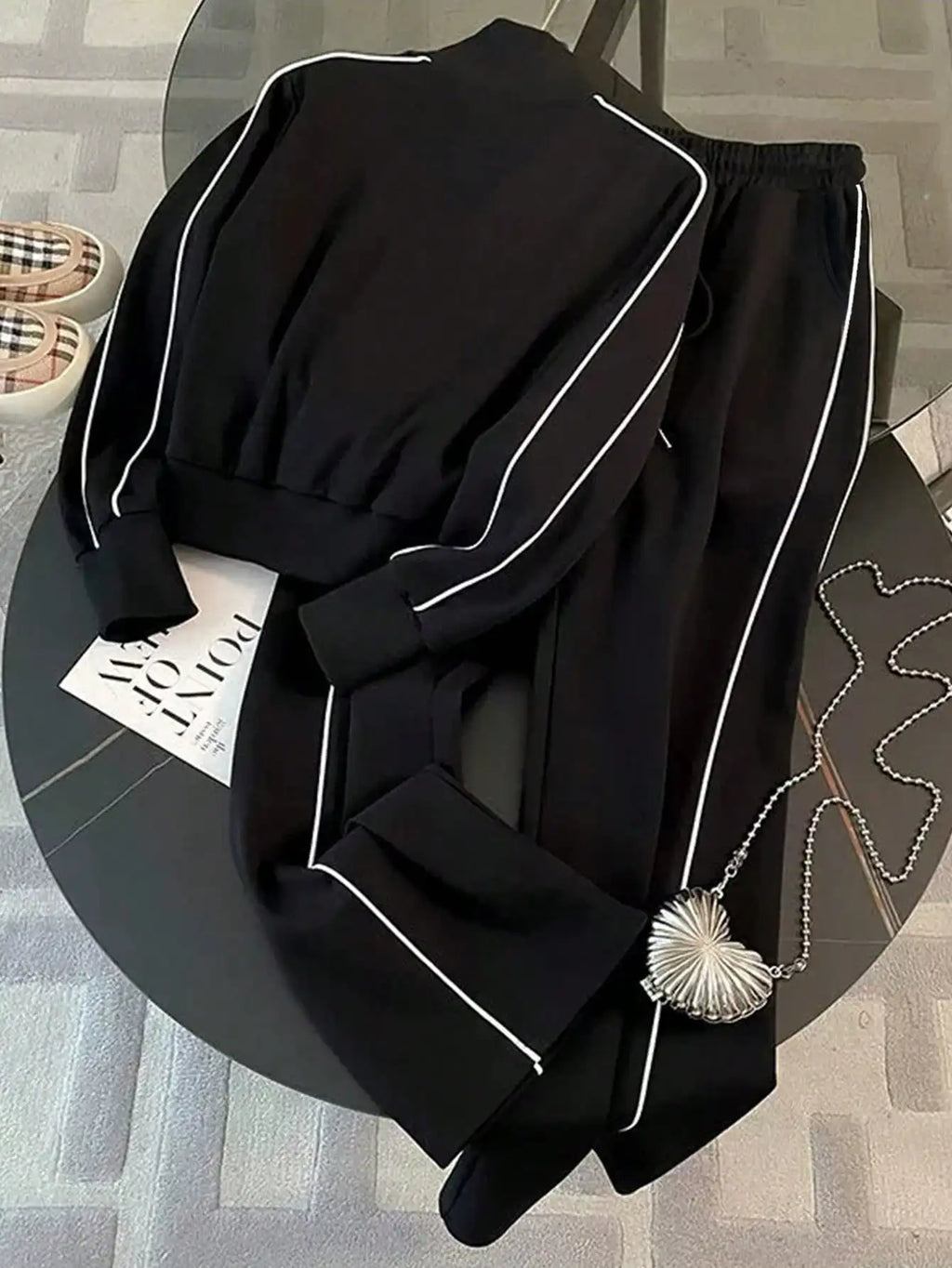 Women's Black White Stripe Zip-Up Sweat Suit Set Casual Lounge Wear