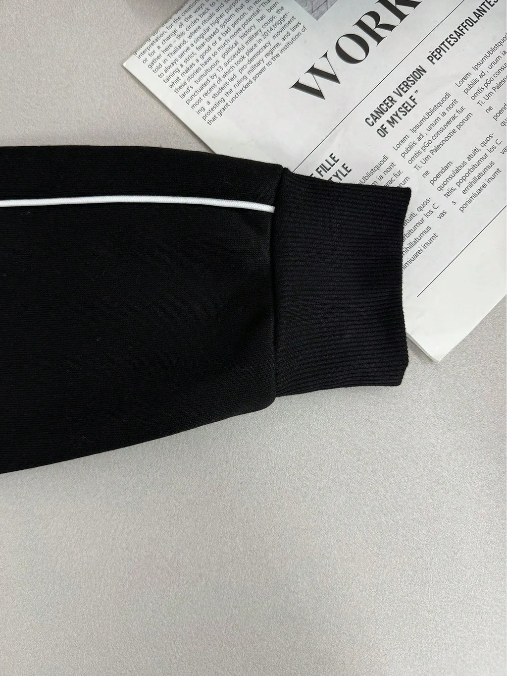 Women's Black White Stripe Zip-Up Sweat Suit Set Casual Lounge Wear