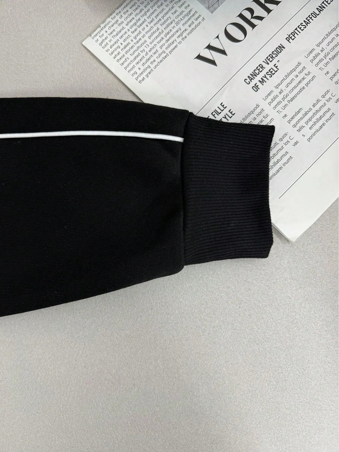 Women's Black White Stripe Zip-Up Sweat Suit Set Casual Lounge Wear